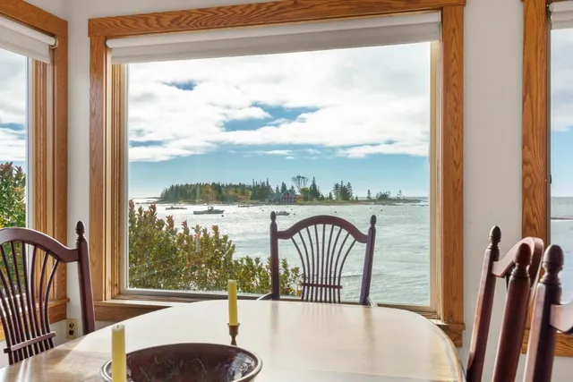 $2,250,000 | 22 Gray Road, Southport, ME 04576