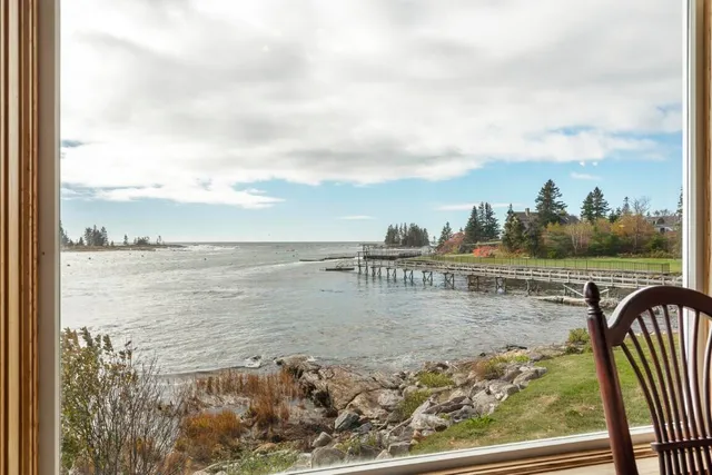 $2,250,000 | 22 Gray Road, Southport, ME 04576