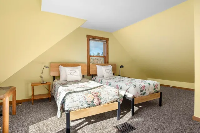 $2,250,000 | 22 Gray Road, Southport, ME 04576