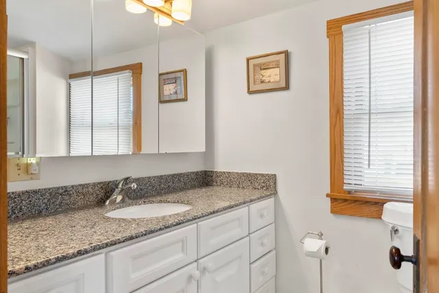 $2,250,000 | 22 Gray Road, Southport, ME 04576