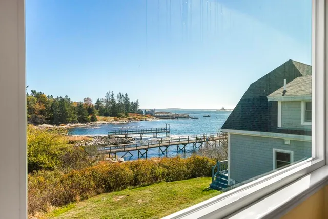 $2,250,000 | 22 Gray Road, Southport, ME 04576