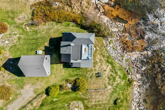$2,250,000 | 22 Gray Road, Southport, ME 04576