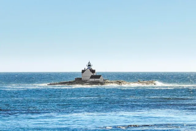 $2,250,000 | 22 Gray Road, Southport, ME 04576