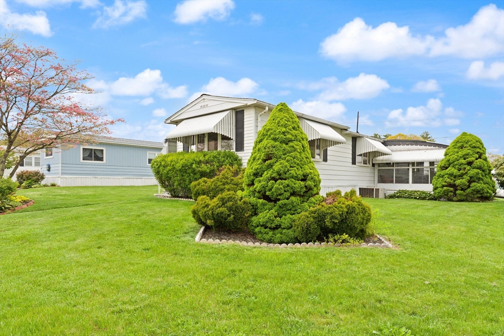 48 Easy Street Raynham, MA 02767 - Photo 3 of 17