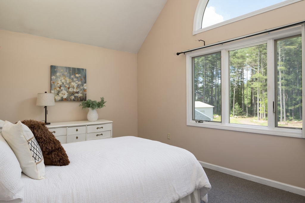 28 Gammons Road Acushnet, MA 02743 - Photo 37 of 42