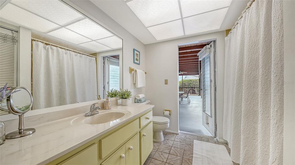 4736 Charing Cross Road Sarasota, FL 34241 - Photo 15 of 20 Gallery Image 15