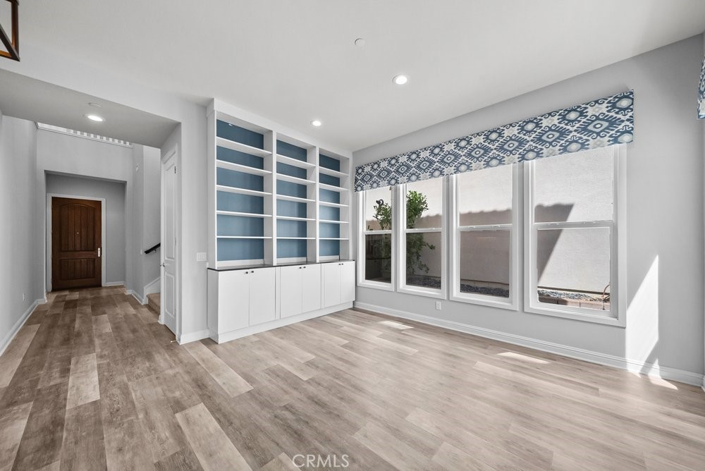 20752 Spruce Circle Porter Ranch, CA 91326 - Photo 12 of 66 Gallery Image 12