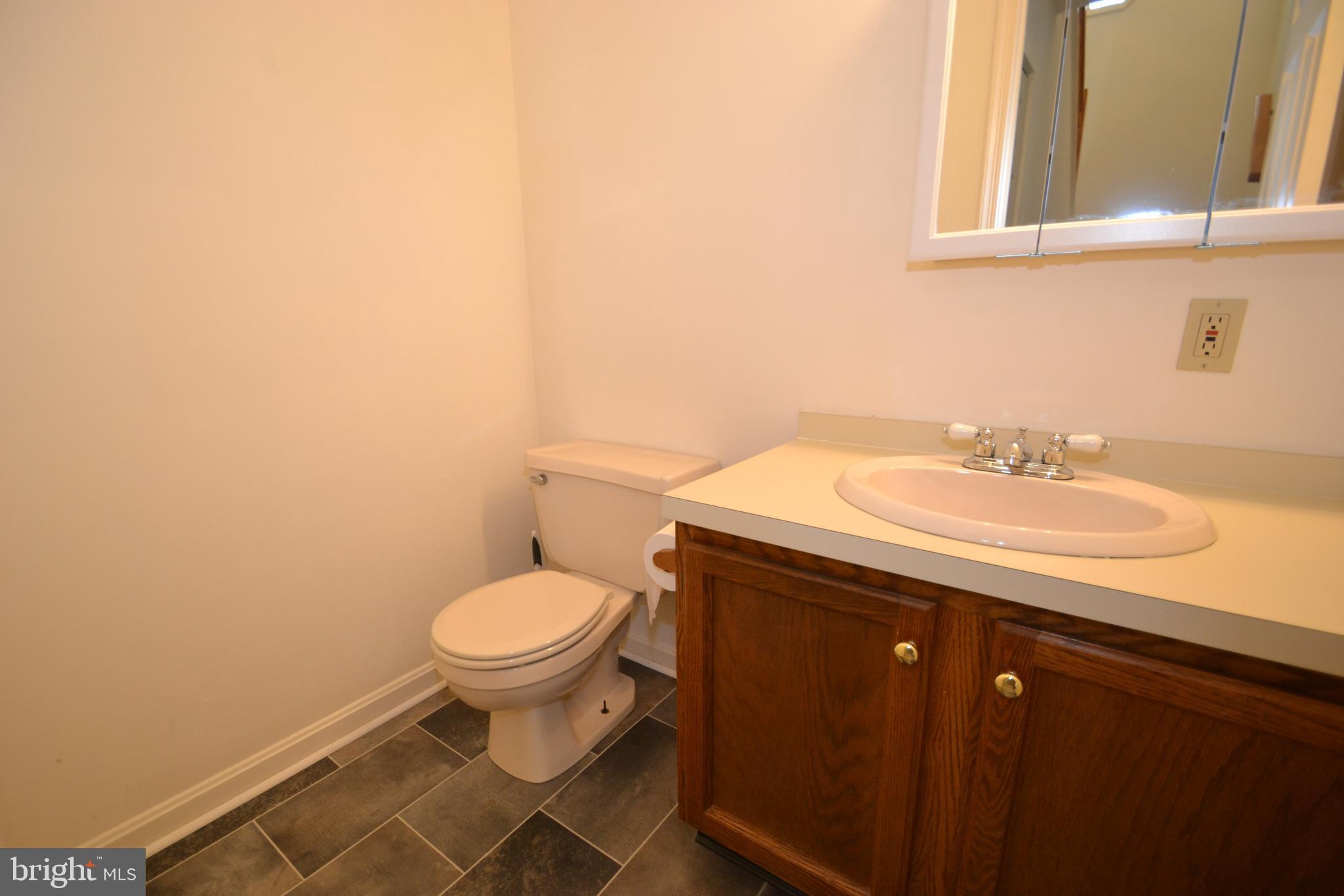 2106 Wexford Road Palmyra, PA 17078 - Photo 12 of 31 Gallery Image 12
