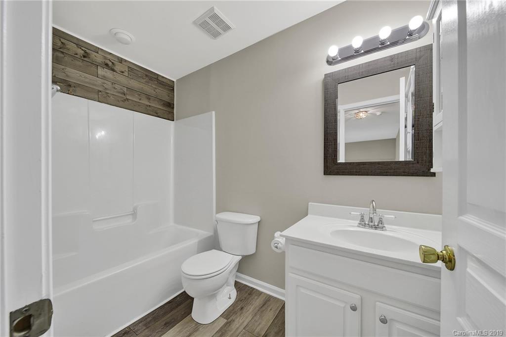 2535 Fossil Stone Lane Fort Mill, SC 29708 - Photo 31 of 38