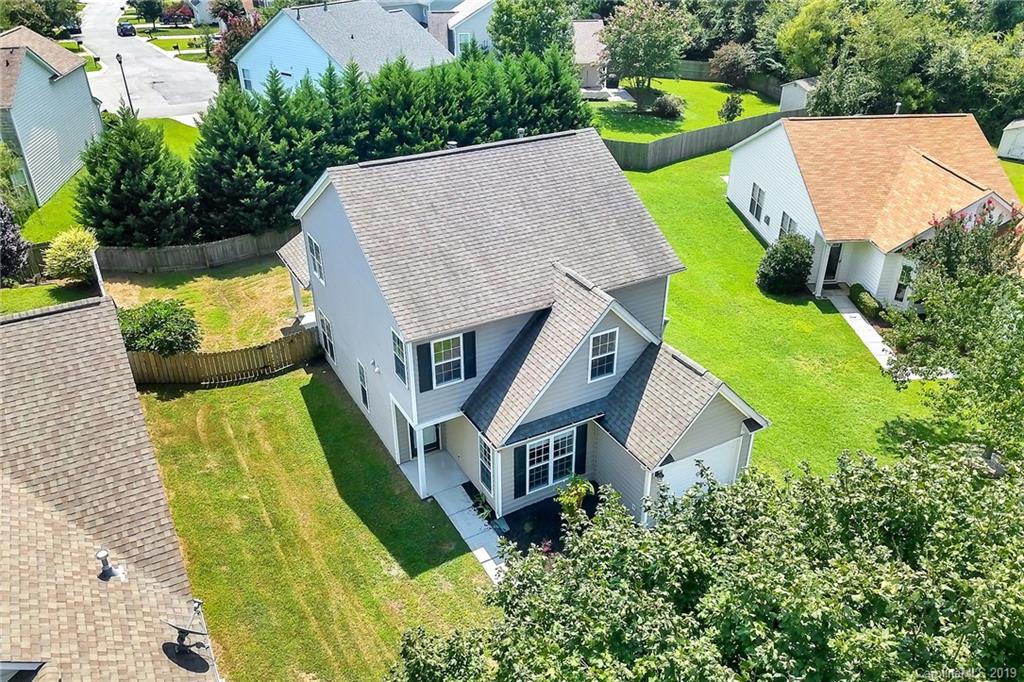 2535 Fossil Stone Lane Fort Mill, SC 29708 - Photo 33 of 38