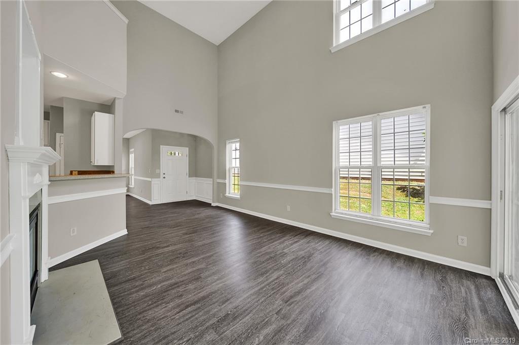 2535 Fossil Stone Lane Fort Mill, SC 29708 - Photo 5 of 38