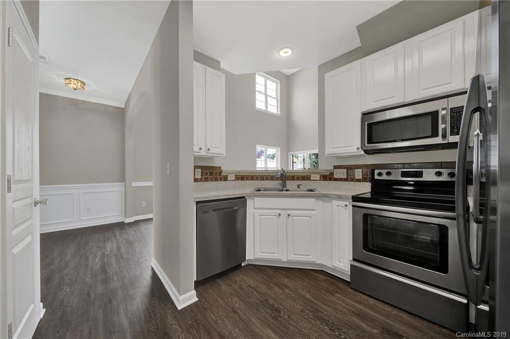 2535 Fossil Stone Lane Fort Mill, SC 29708 - Photo 8 of 38