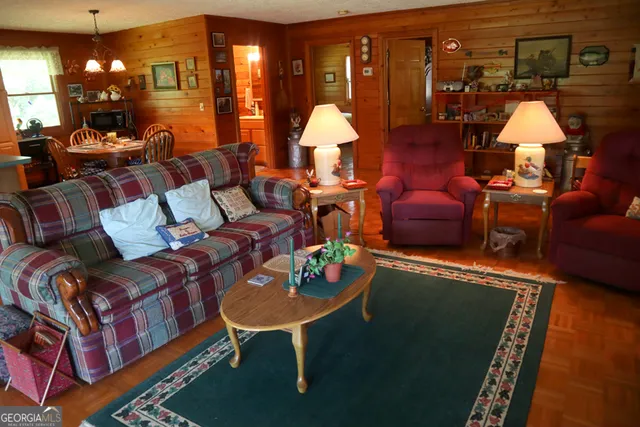 $850,000 | 671 Pine Lake, Sparta, GA 31087