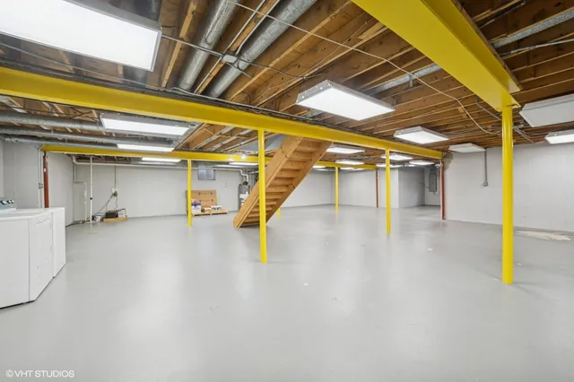 $620,000 | 13 Chipping Campden Drive, South Barrington, IL 60010