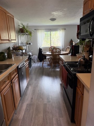 28 Southbridge Road, Unit 304 Charlton, MA 01507 - Photo 8 of 22 Gallery Image 8