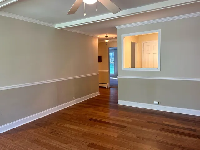 $2,200 | 856 Brickley Drive, Fontana, WI 53125