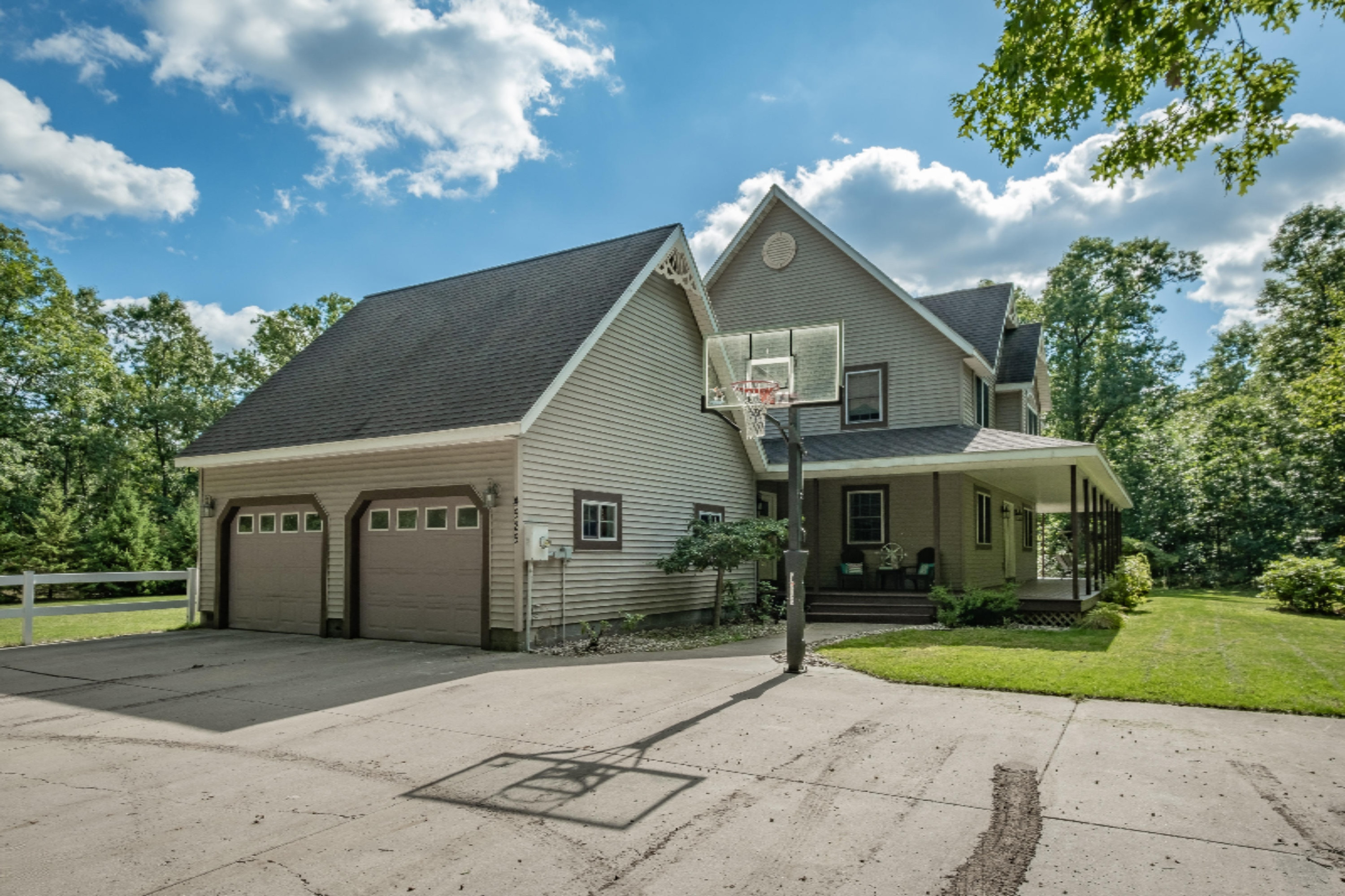 4525 Hall Road Muskegon, MI 49442 - Photo 1 of 52 Photo-1