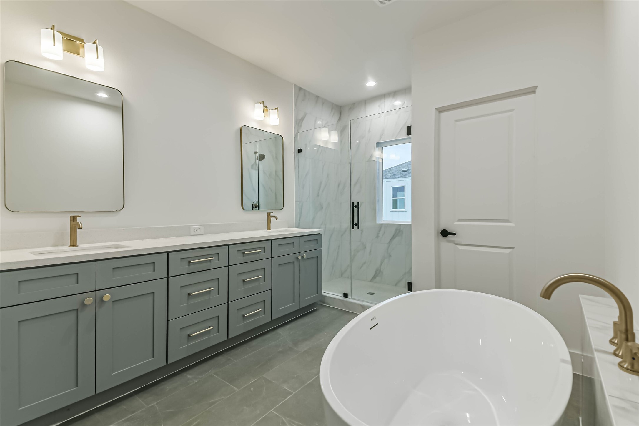 7709 Earl Rudder Way Houston, TX 77055 - Photo 24 of 34