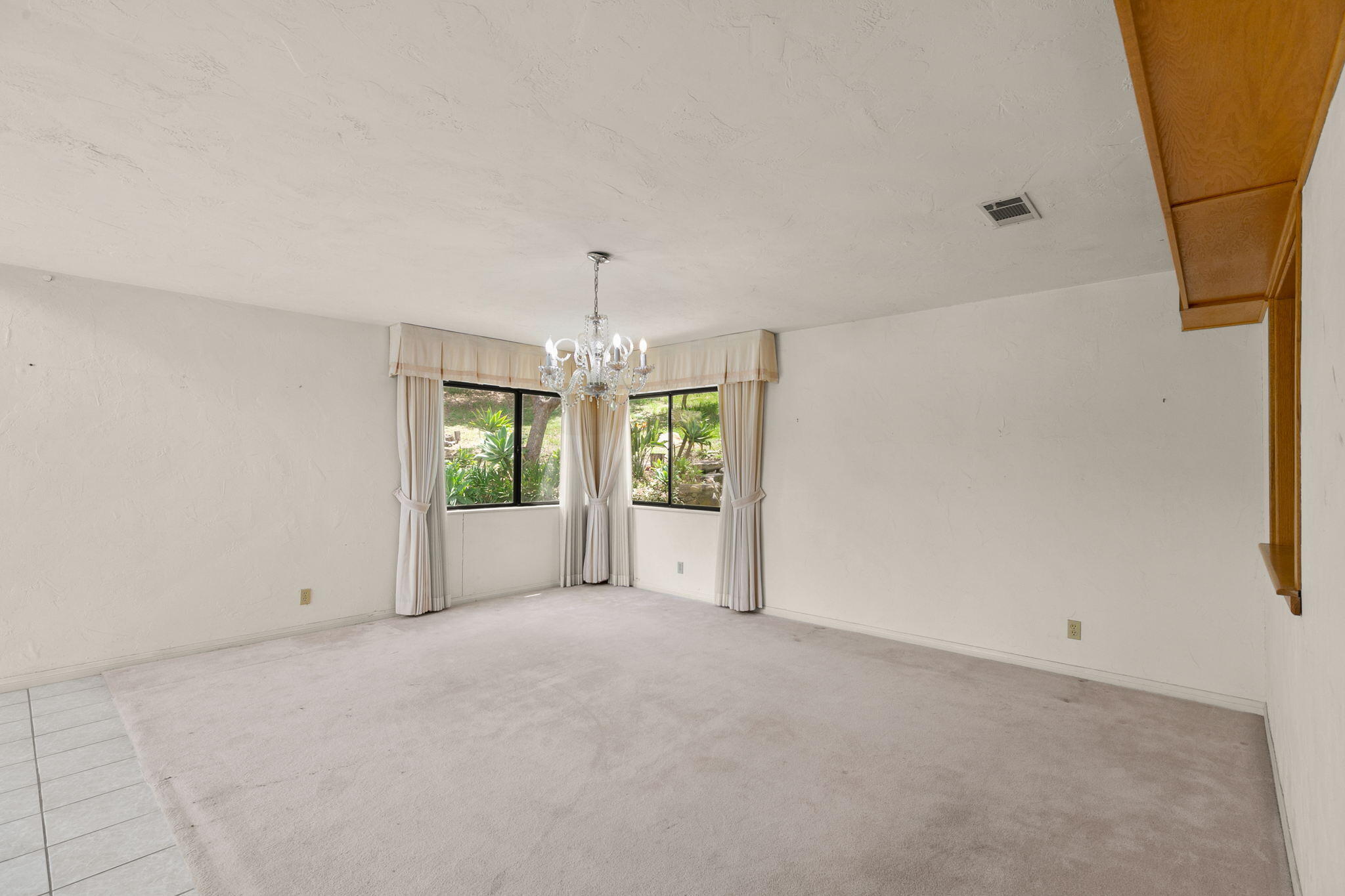 1920 Sycamore Canyon Road Santa Barbara, CA 93108 - Photo 13 of 66 14-web-or-mls-UpmarketMedia_1920Syc-19