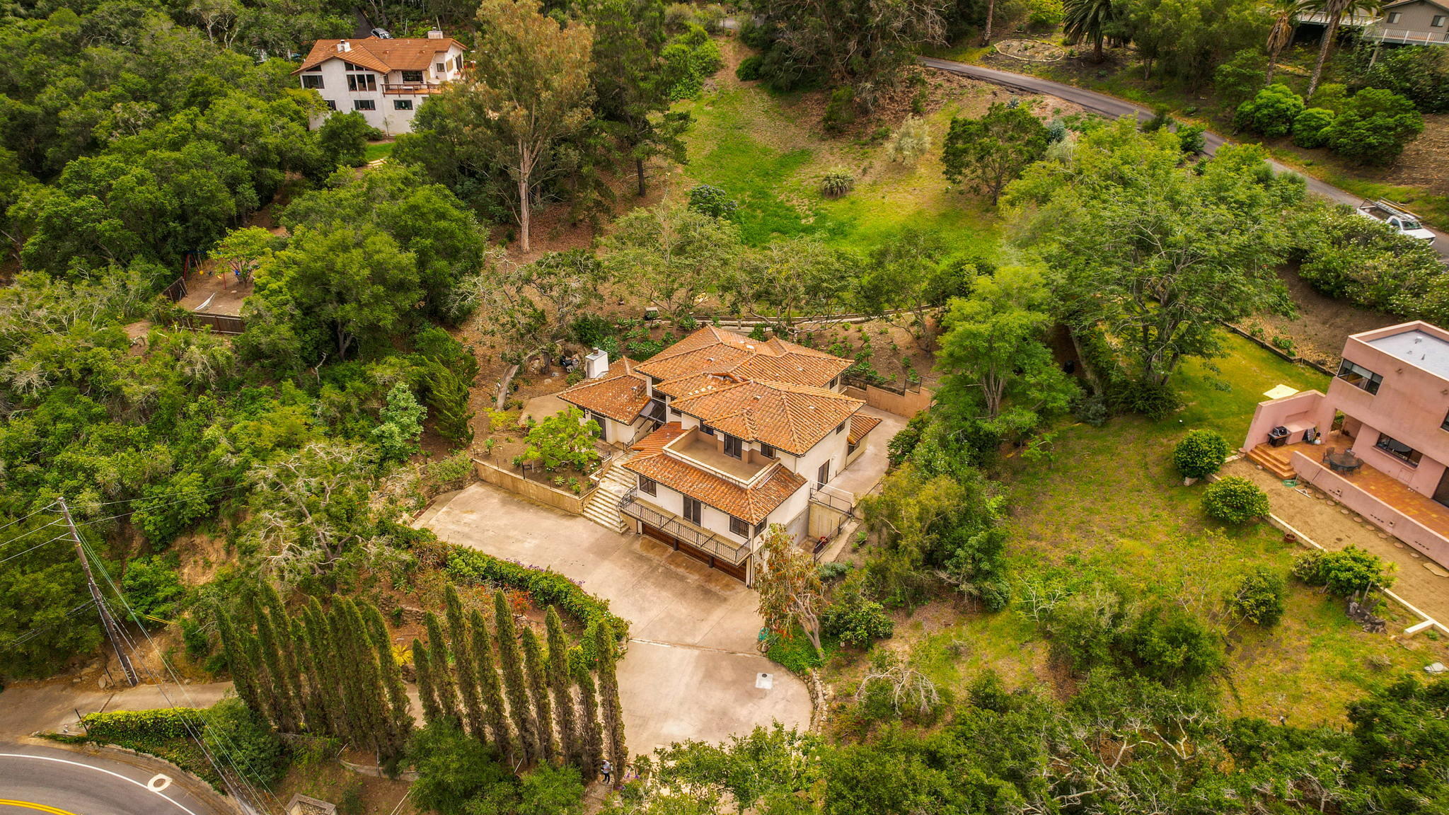 1920 Sycamore Canyon Road Santa Barbara, CA 93108 - Photo 3 of 66 3-web-or-mls-UpmarketMedia_1920SycAer-17