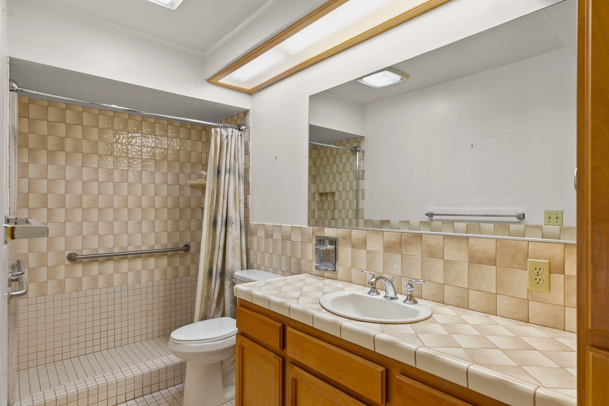 1920 Sycamore Canyon Road Santa Barbara, CA 93108 - Photo 45 of 66 46-web-or-mls-UpmarketMedia_1920Syc-2