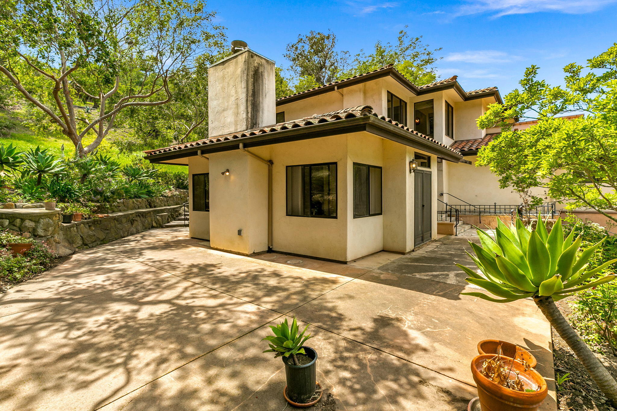 1920 Sycamore Canyon Road Santa Barbara, CA 93108 - Photo 47 of 66 48-web-or-mls-UpmarketMedia_1920Syc-40