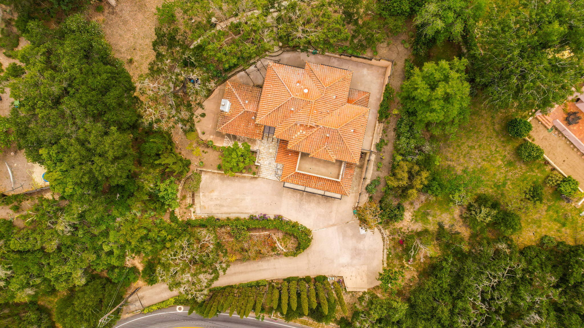 1920 Sycamore Canyon Road Santa Barbara, CA 93108 - Photo 64 of 66 66-web-or-mls-UpmarketMedia_1920SycAer-2