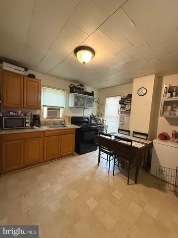 $160,000 | 716 West King Street, Martinsburg, WV 25401