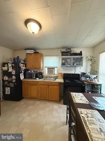 $160,000 | 716 West King Street, Martinsburg, WV 25401