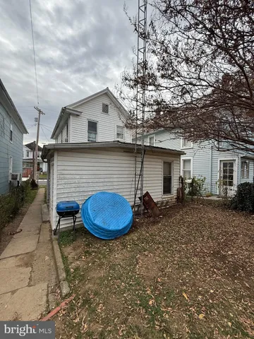 $160,000 | 716 West King Street, Martinsburg, WV 25401