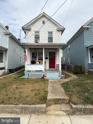 $160,000 | 716 West King Street, Martinsburg, WV 25401