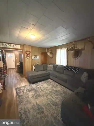 $160,000 | 716 West King Street, Martinsburg, WV 25401