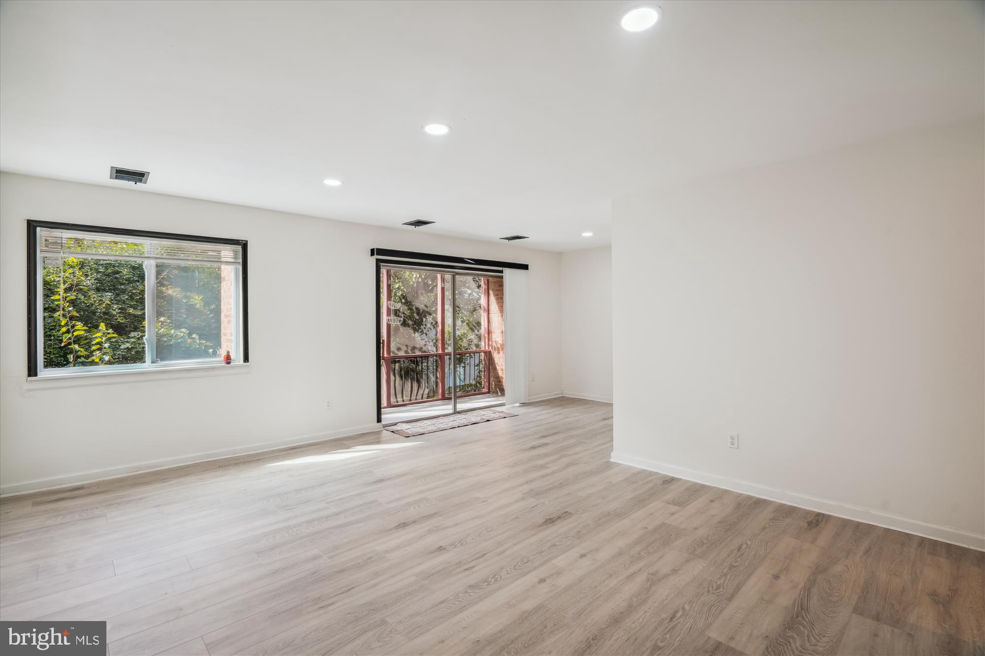 3382 Hewitt Avenue, Unit 201 Silver Spring, MD 20906 - Photo 21 of 32