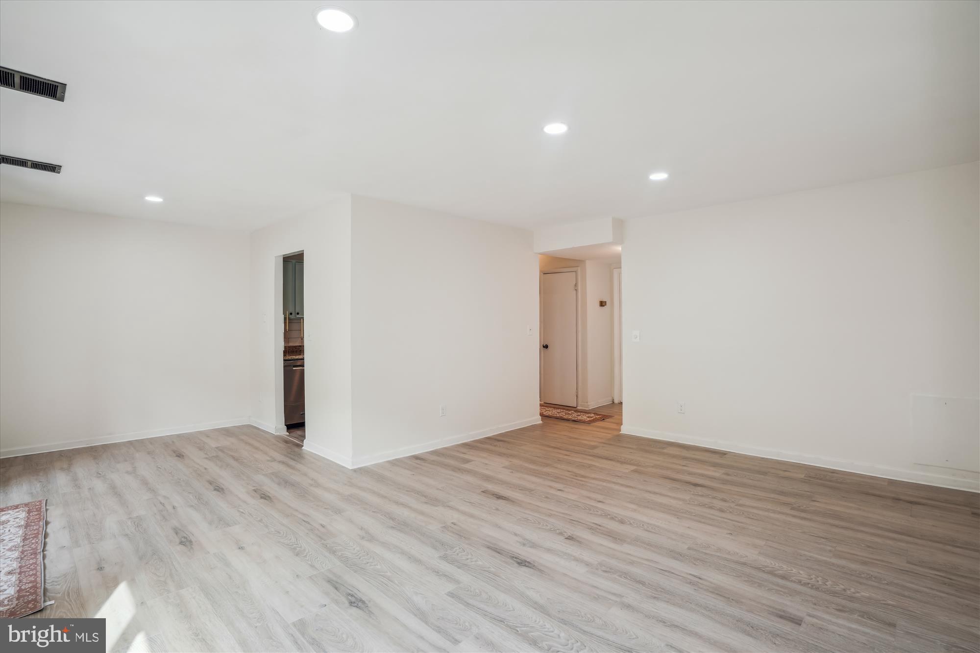 3382 Hewitt Avenue, Unit 201 Silver Spring, MD 20906 - Photo 22 of 32