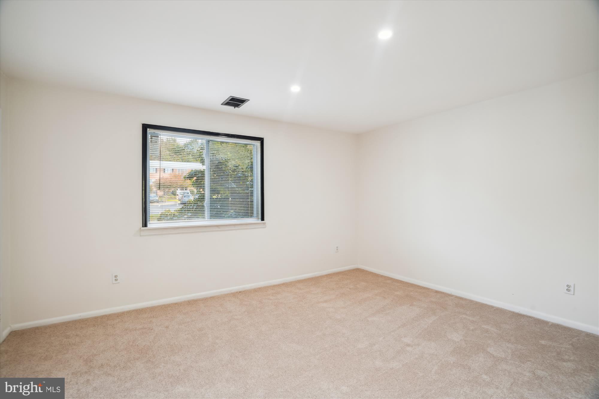 3382 Hewitt Avenue, Unit 201 Silver Spring, MD 20906 - Photo 10 of 32 Bedroom