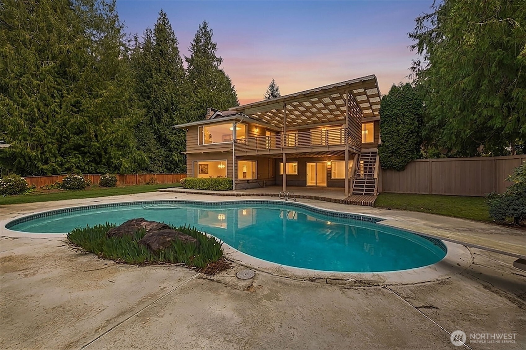 8957 188th Street Southwest Edmonds, WA 98026 - Photo 29 of 36
