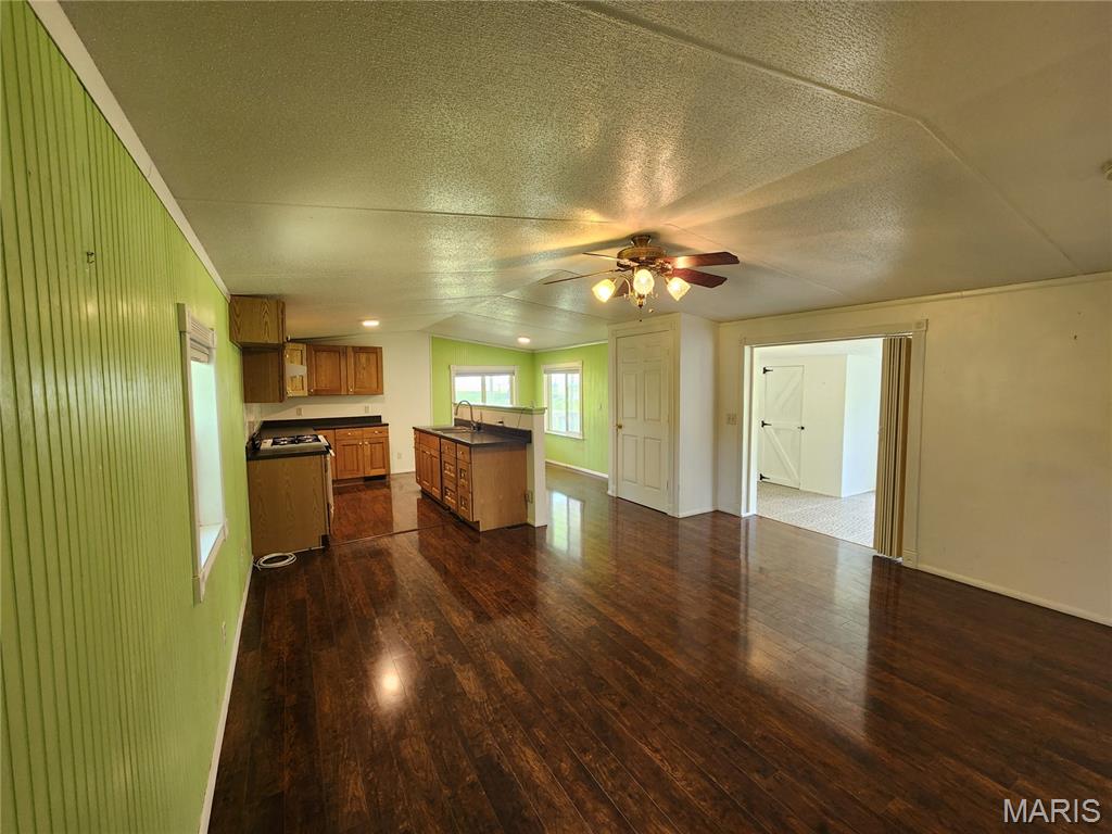 30620 Harbor Road Richland, MO 65556 - Photo 5 of 42