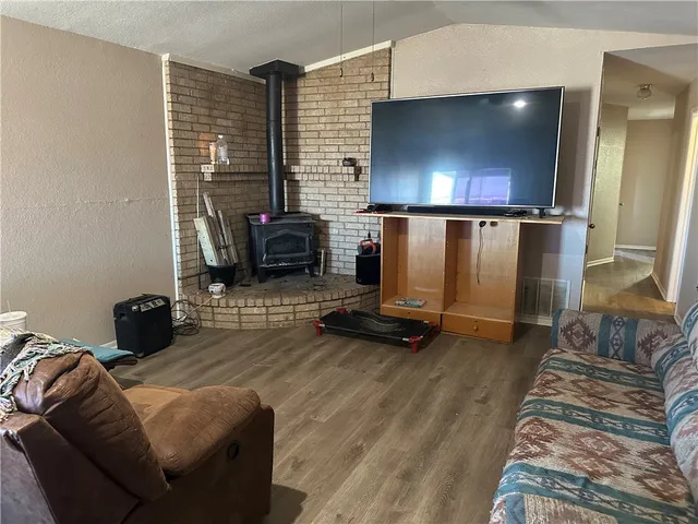 $475,000 | 9796 Highway 190, Rogers, TX 76569