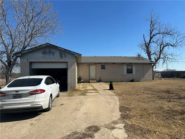 $475,000 | 9796 Highway 190, Rogers, TX 76569