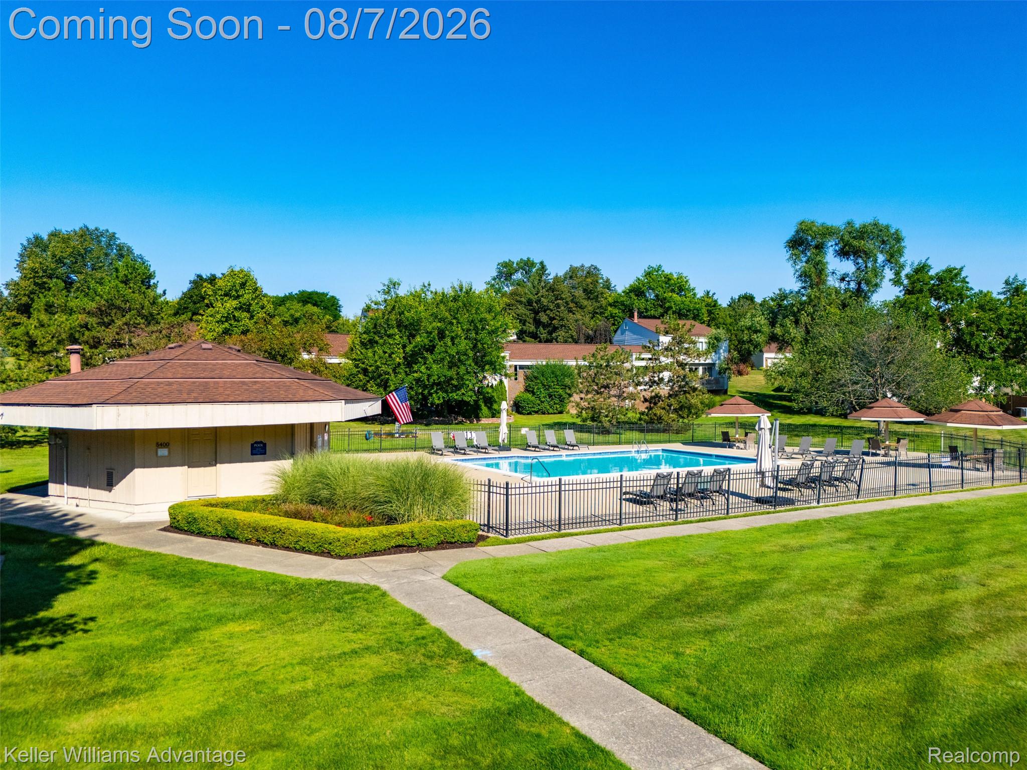 5325 Simpson Lake Road West Bloomfield, MI 48323 - Photo 35 of 43 drone-359 savannah dr, canton township, mi 48187-001.jpg