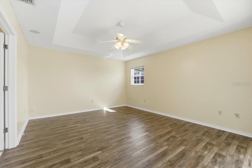 3650 Wildcat Run Lakeland, FL 33810 - Photo 21 of 59 wooden floor in an empty room