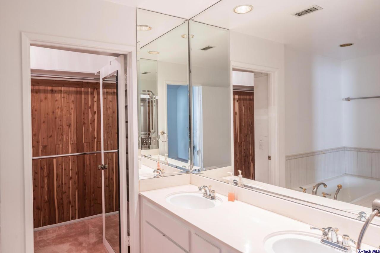1333 Valley View Road, Unit 11 Glendale, CA 91202 - Photo 23 of 23 Additional Photo