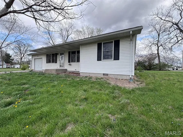 $83,000 | 701 Sumner Street, Jerseyville, IL 62052