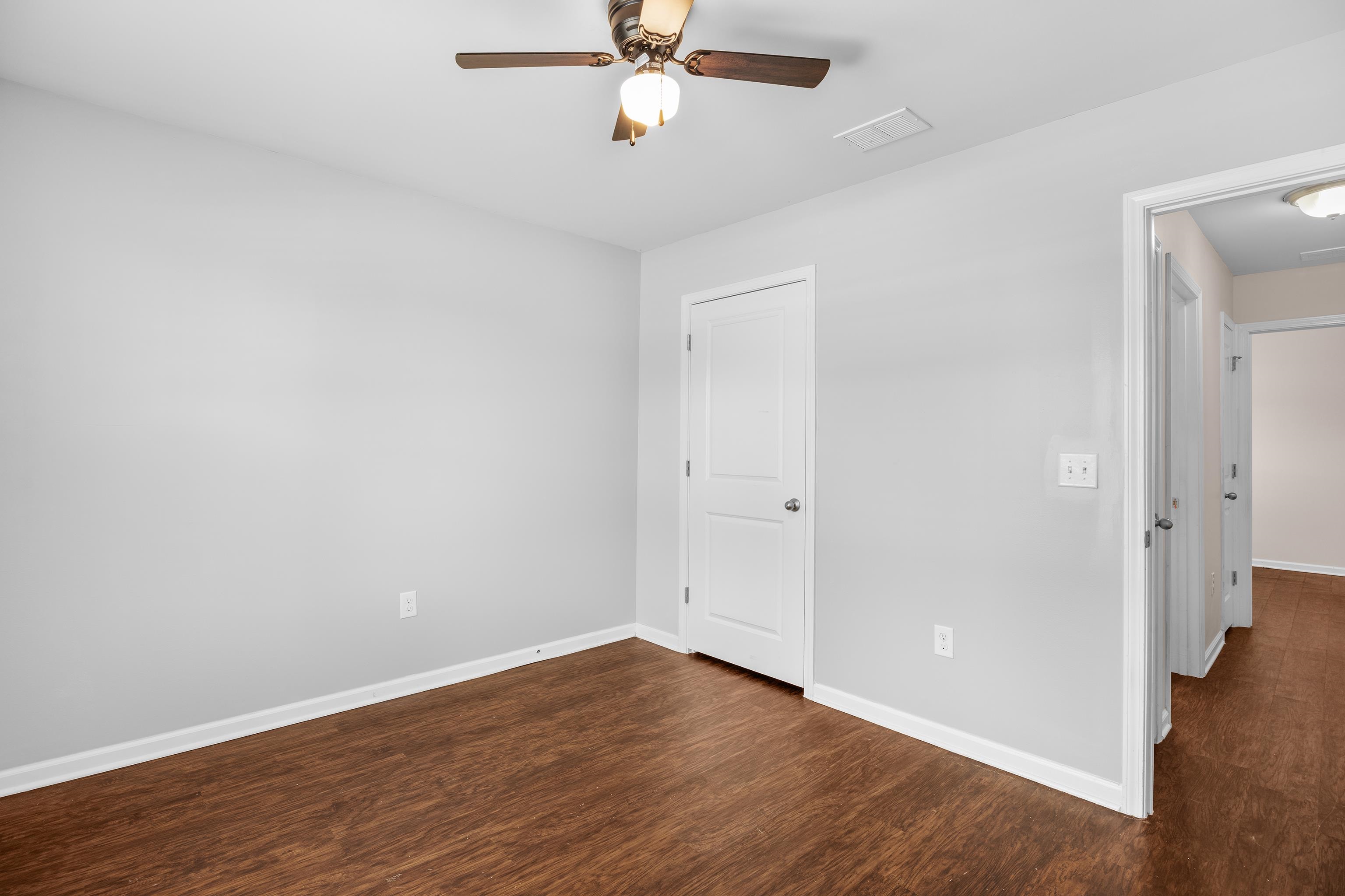 3015 Holly Loop Conway, SC 29527 - Photo 4 of 37