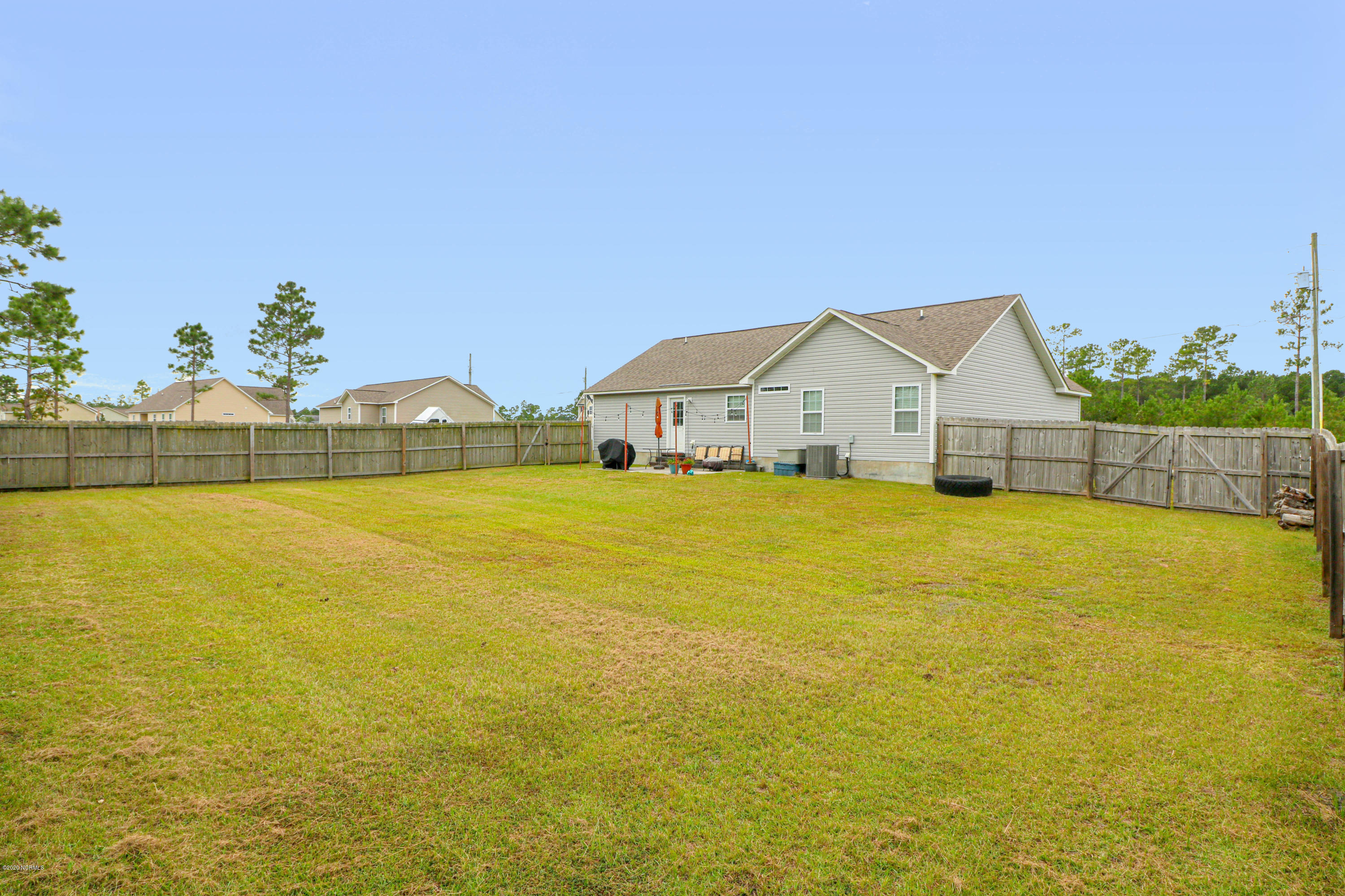310 Basil Court Hubert, NC 28539 - Photo 22 of 24 IMG_8692