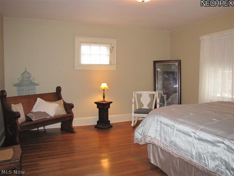 2712 Colchester Road Cleveland, OH 44106 - Photo 16 of 23