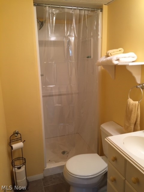 11925 Reno Drive Parma, OH 44130 - Photo 27 of 32 Second full Bath in Basement.