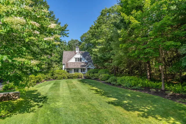 $3,950,000 | 3 Canter Lane, Cape Elizabeth, ME 04107
