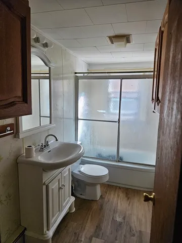 $1,395 | 71 Chapel Street, Unit 2, Shirley, MA 01464