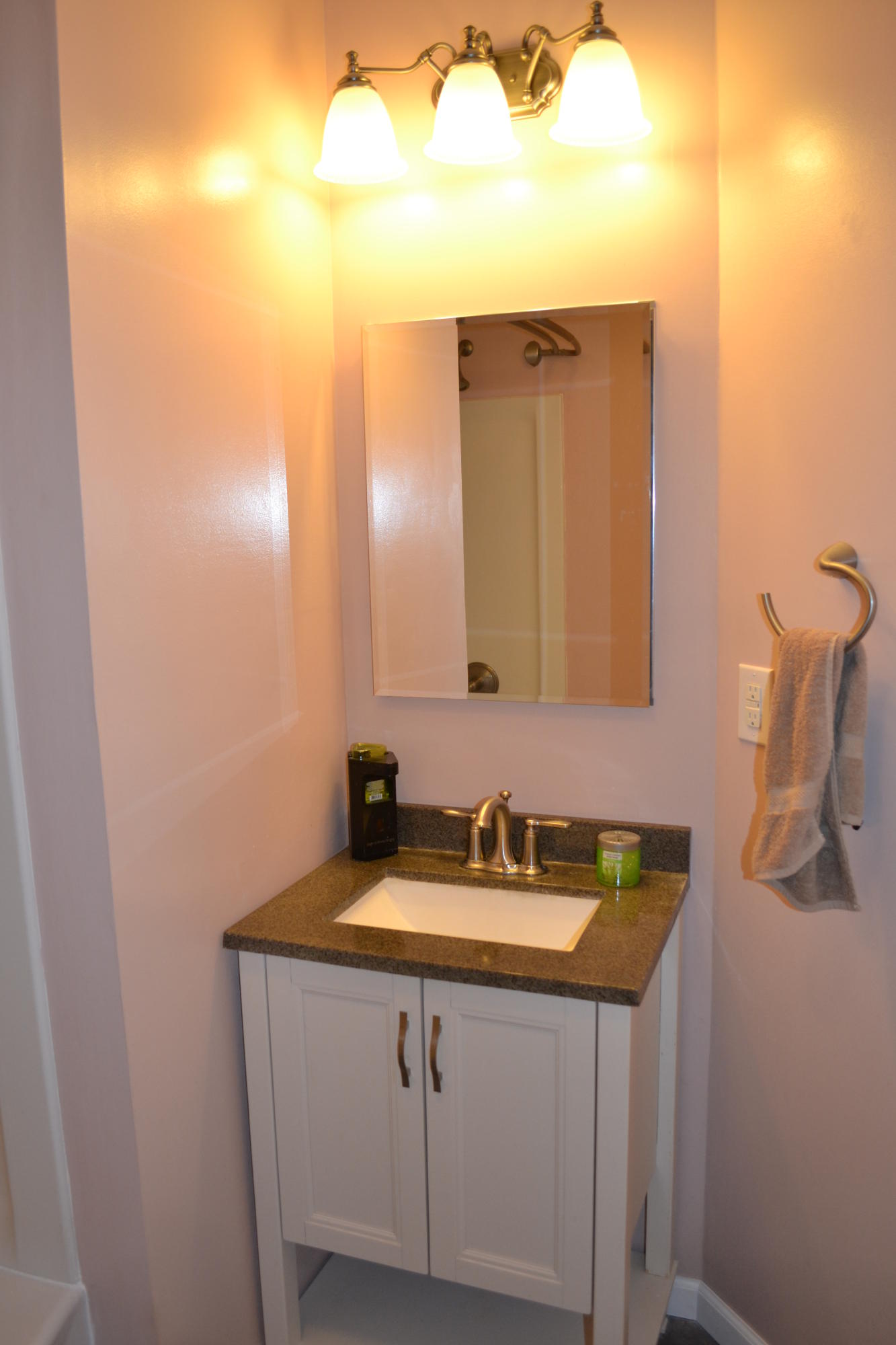 31 Mountain Pass Road Blue Ridge, VA 24064 - Photo 22 of 40 a bathroom with a sink and a mirror
